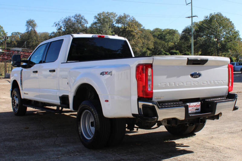 2025 Ford F-350 Super Duty XLT
