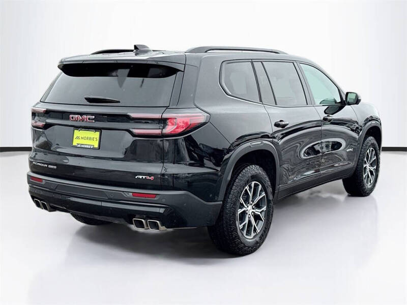 2024 GMC Acadia AT4