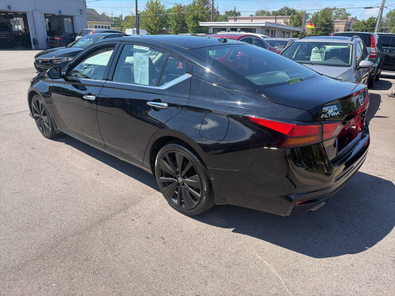 2019 Nissan Altima 2.5 Platinum