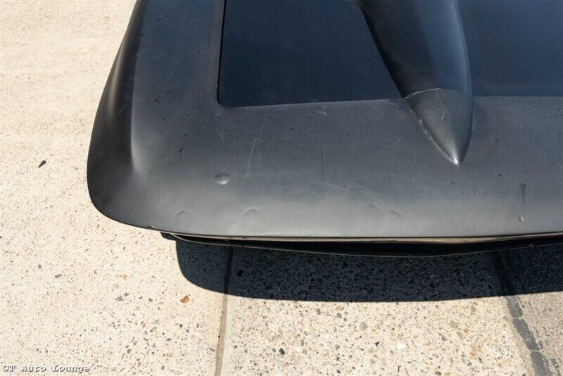 1966 Chevrolet Corvette 35