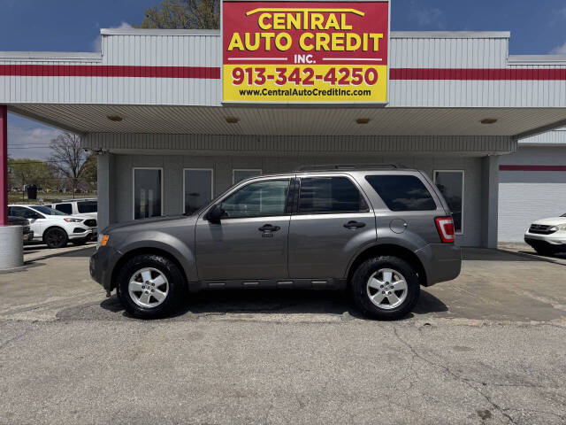 Image 2 of 2012 Ford Escape
