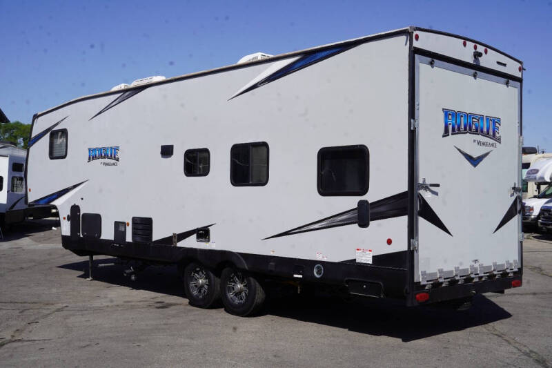 2019 Forest River Rogue by Vengeance