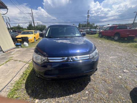 2014 Mitsubishi Outlander SE