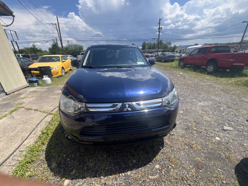 2014 Mitsubishi Outlander SE