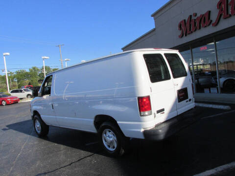 2014 Ford E-Series E-350 SD