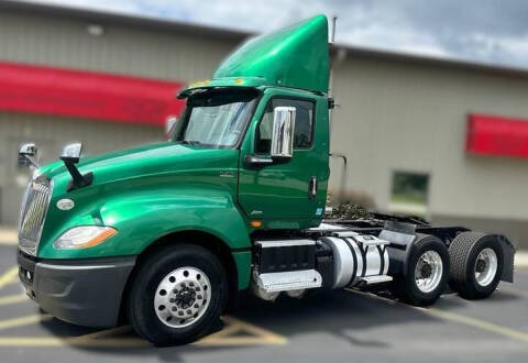 2019 International LT625