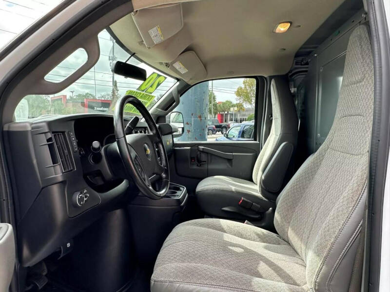 2020 Chevrolet Express 2500