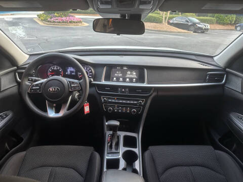 2020 Kia Optima LX