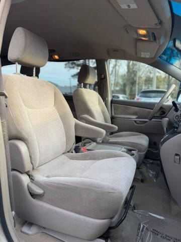 2008 Toyota Sienna