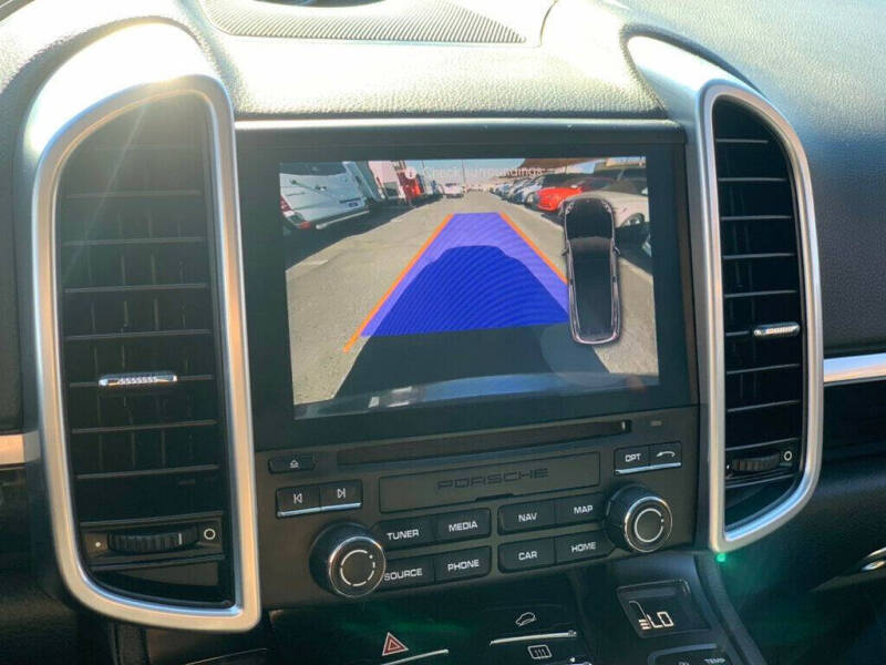 2017 Porsche Cayenne S