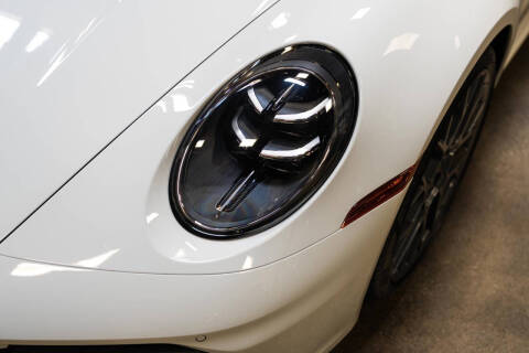 2025 Porsche 911 Carrera T