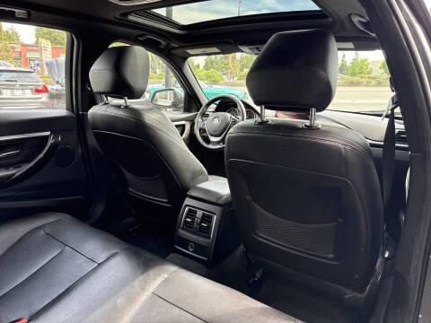 2016 BMW 3 Series 328i