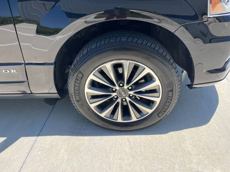 2016 Lincoln Navigator L Select