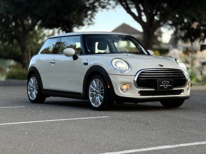 2014 MINI Hardtop Cooper