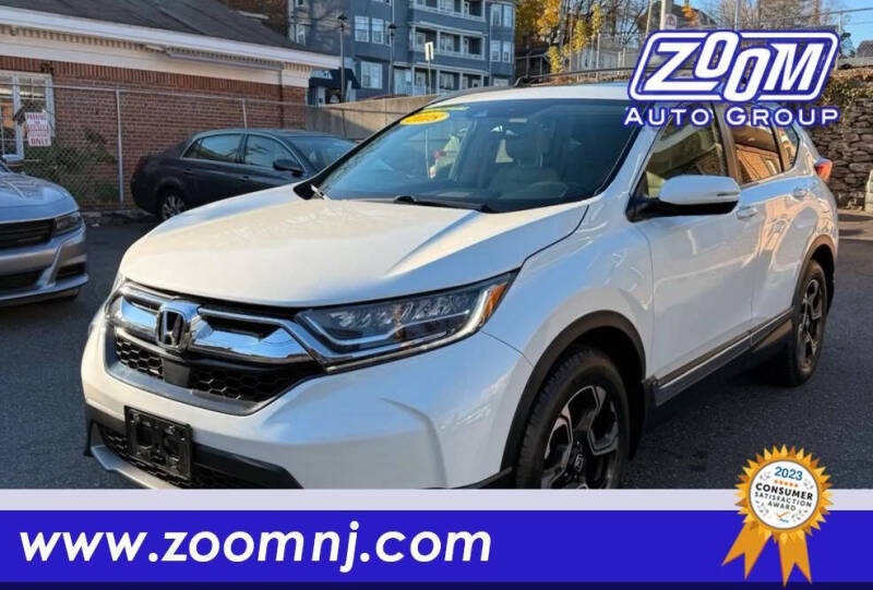 2018 Honda CR-V Touring's photo