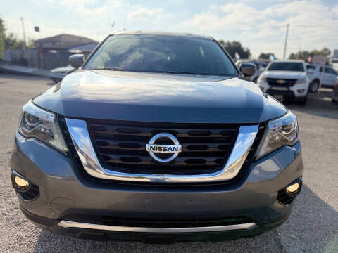 2019 Nissan Pathfinder SV