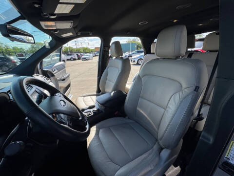 2017 Ford Explorer Platinum