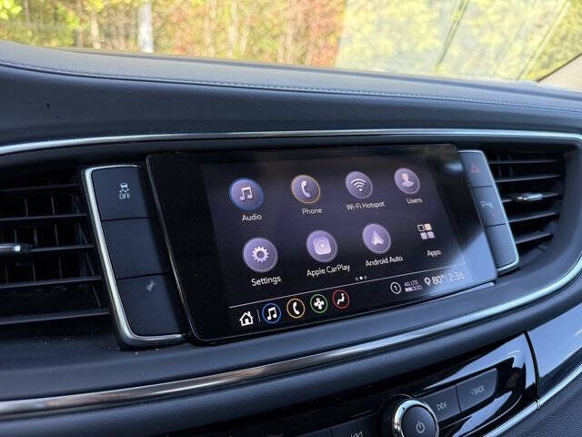 2021 Buick Enclave Essence