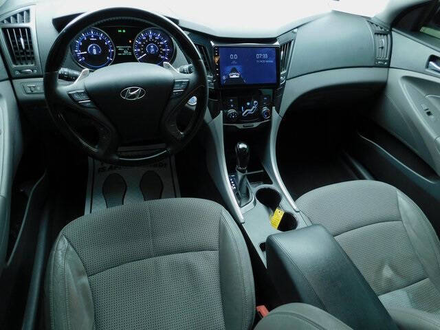 2012 Hyundai Sonata SE