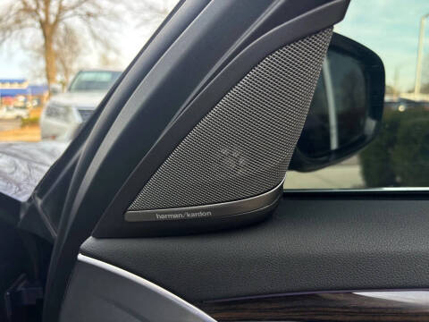 2019 BMW 5 Series 540i