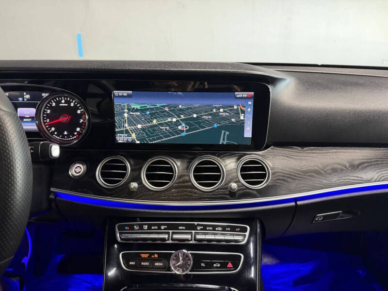 2017 Mercedes-Benz E-Class E 300 4MATIC