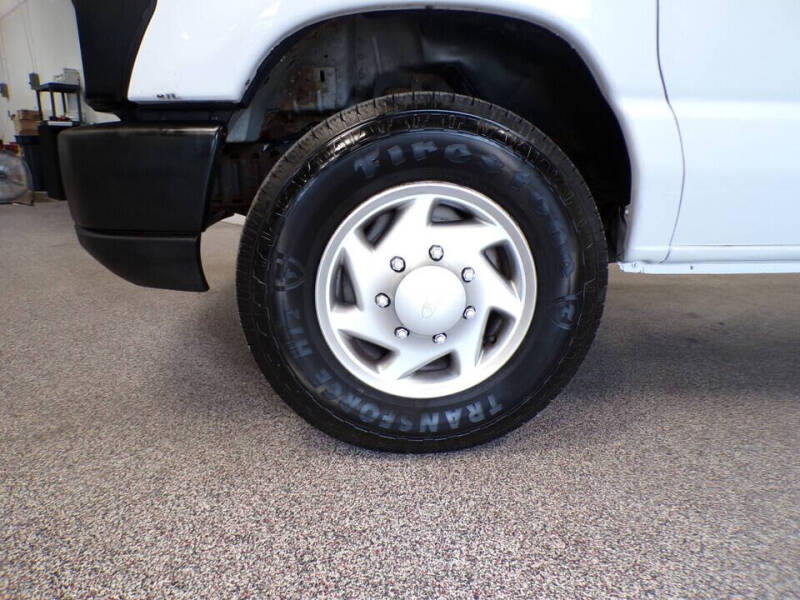 2014 Ford E-Series E-250
