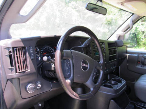 2022 GMC Savana 3500