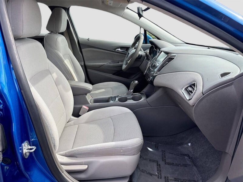 2018 Chevrolet Cruze LT Auto