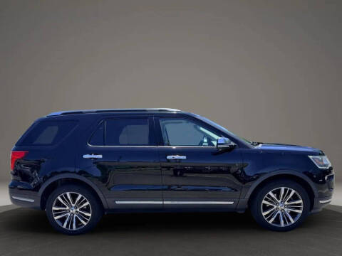 2018 Ford Explorer Platinum