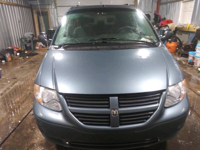 2007 Dodge Grand Caravan for sale at Six Brothers Mega Lot in Youngstown OH