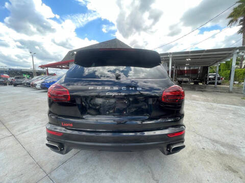 2017 Porsche Cayenne