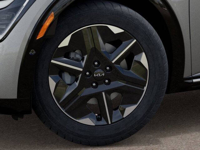 2025 Kia EV6 Wind