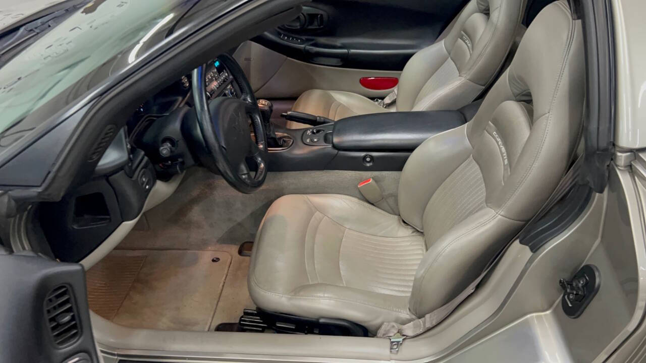 2000 Chevrolet Corvette 48
