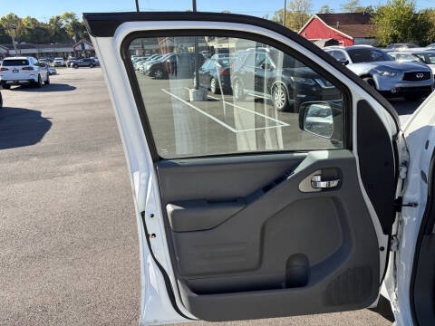 2017 Nissan Frontier SV