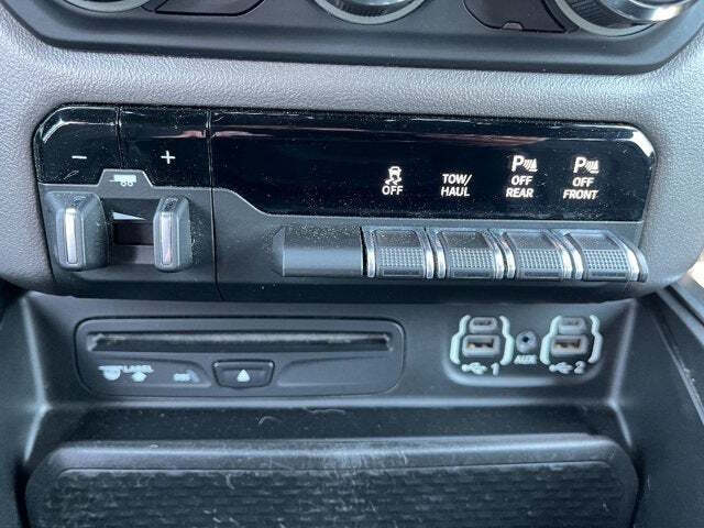 2019 RAM 1500 26