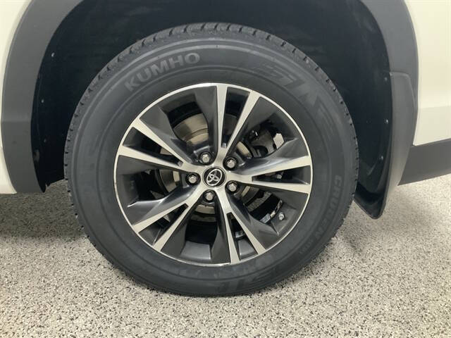 2018 Toyota Highlander LE