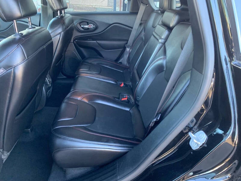 2019 Jeep Cherokee Trailhawk