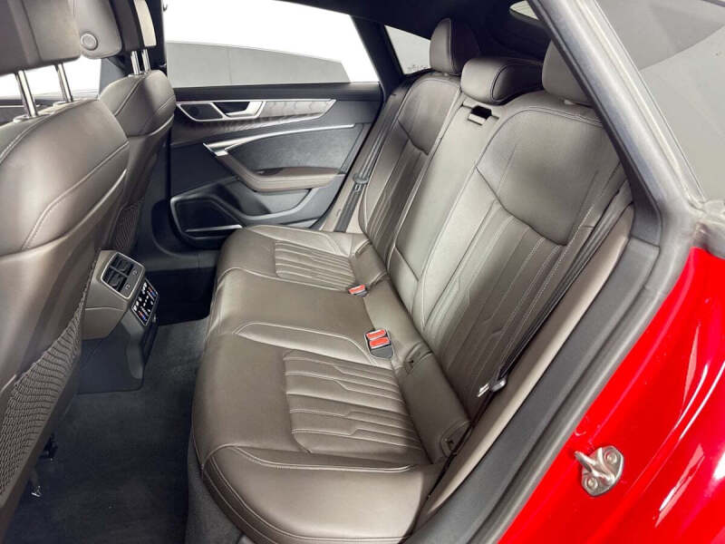 2022 Audi A7 quattro Prestige 55 TFSI