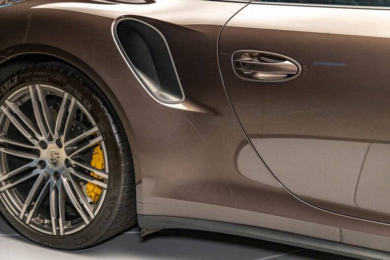 2015 Porsche 911
