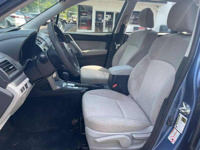 2015 Subaru Forester 2.5i