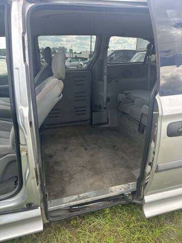 2006 Dodge Grand Caravan SE