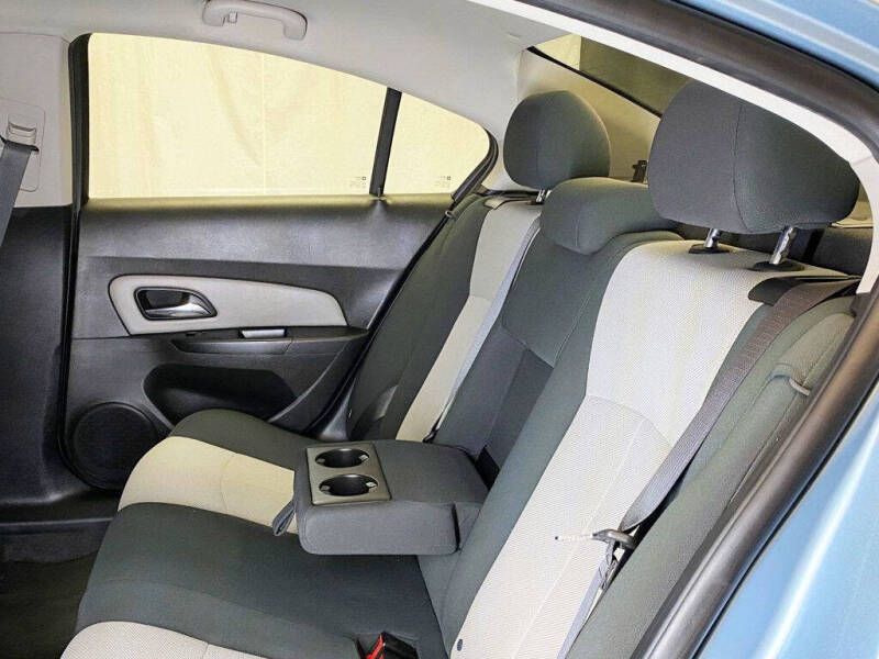 2011 Chevrolet Cruze LS