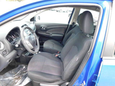 2015 Nissan Versa 1.6 SV