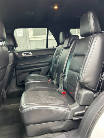 2011 Ford Explorer XLT