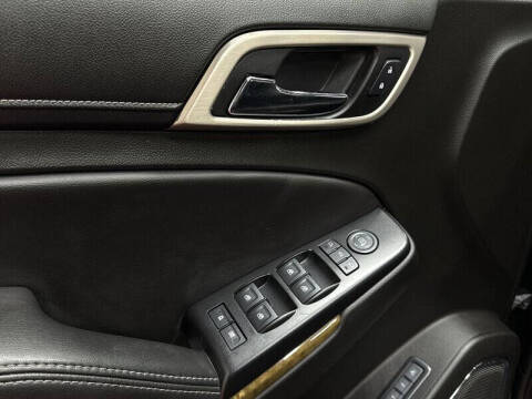 2017 GMC Yukon XL Denali