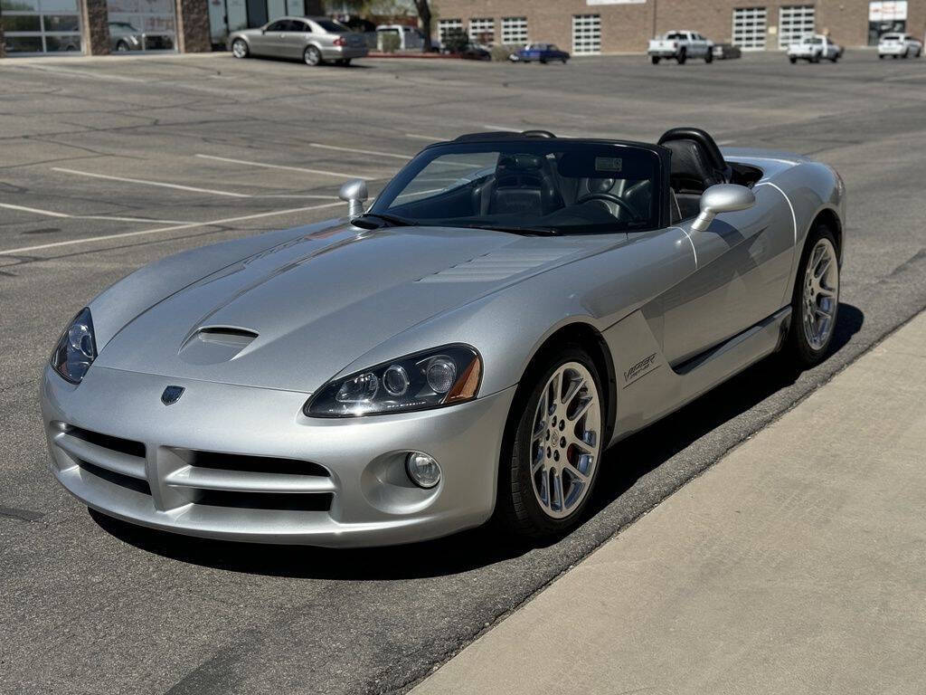 2003 Dodge Viper 13