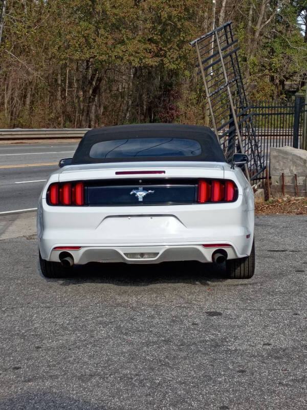 2016 Ford Mustang V6