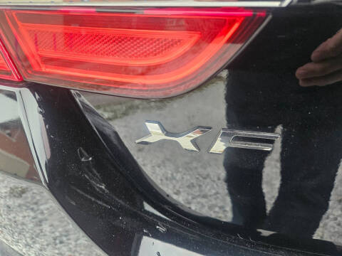 2015 Jaguar XF 3.0 Sport