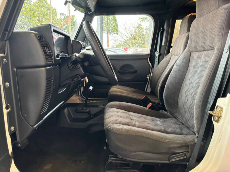 2004 Jeep Wrangler X