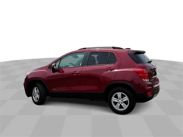 2022 Chevrolet Trax for sale at Bowman Auto Center in Clarkston, MI